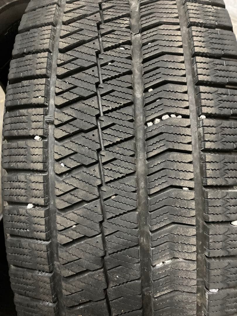 MOTTAGE 冬タイヤVRX2 215/55R16 4本セット①