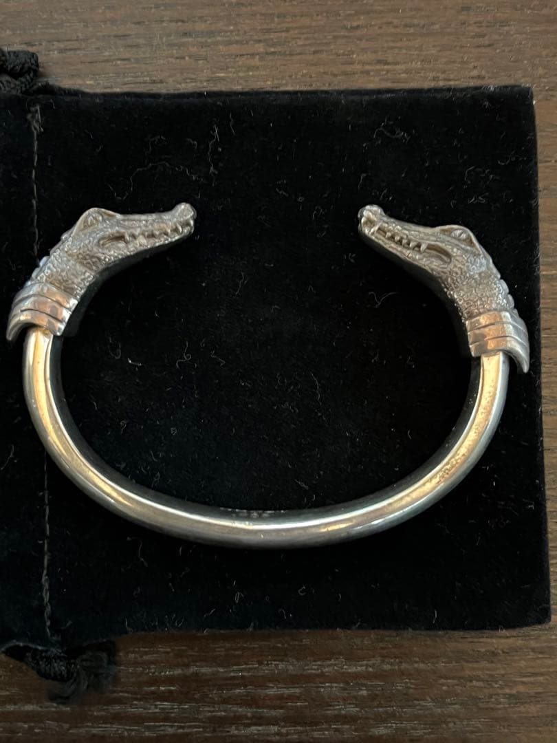 GHOST ゴースト　アリゲーターヘッド シルバーバングル