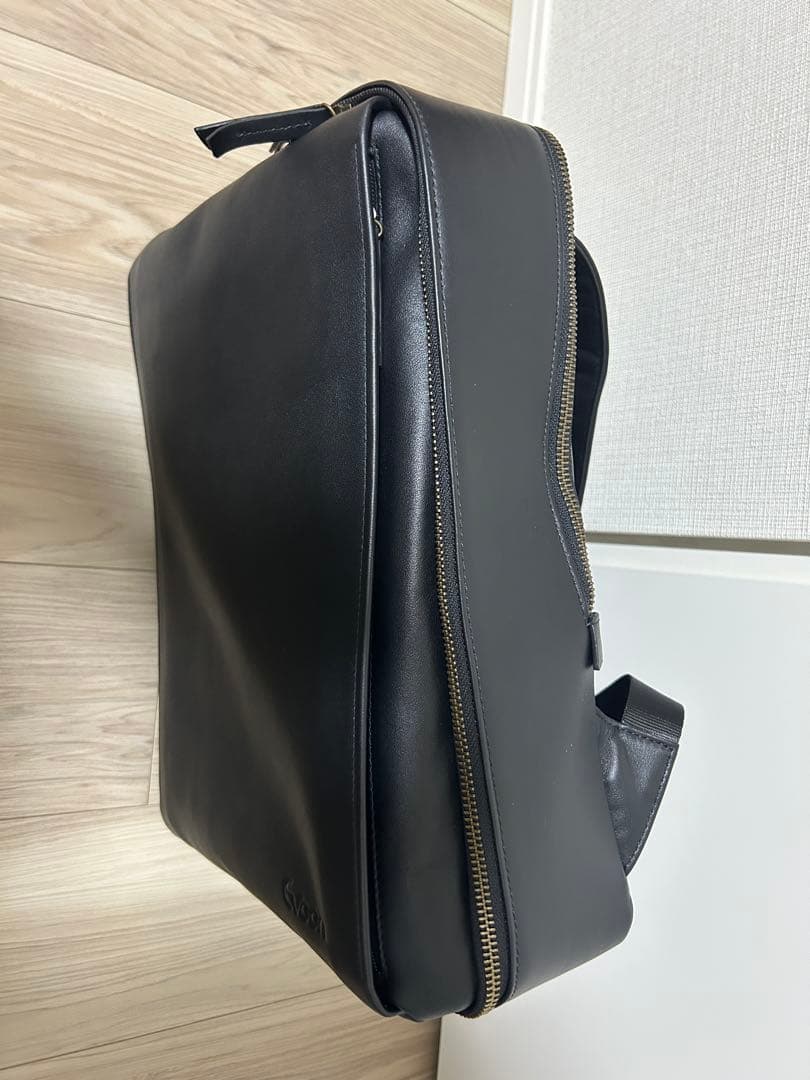 ★値下げしました★Evoon マルチビジネスリュックレザーMini容量13L