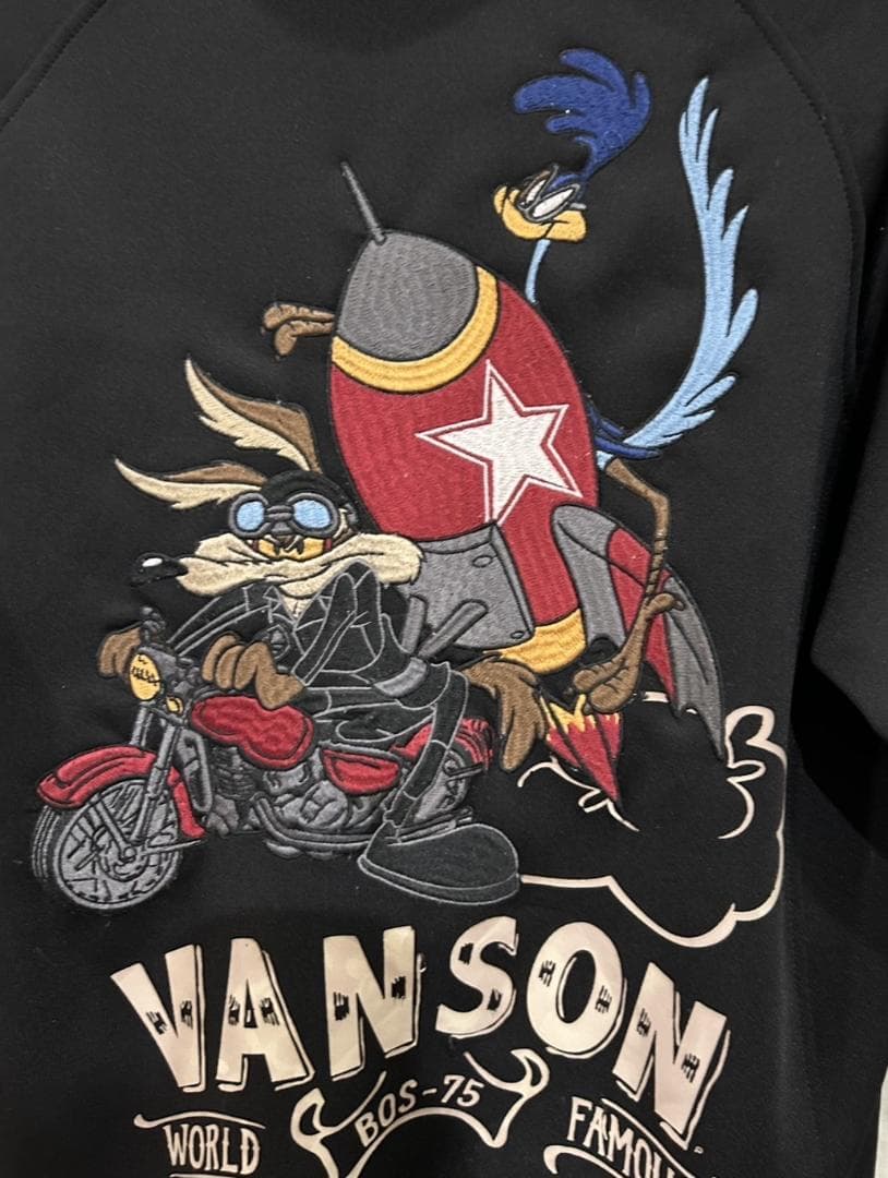 ＊vanson×ルーニー テューンズ 刺繍トラック フード ジャケット M