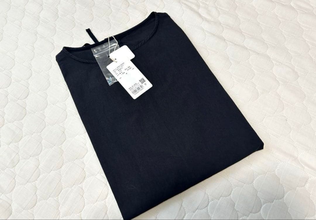 かぐれ　新品　今季　2025 薄手　半袖　フリルスリーブプルオーバー