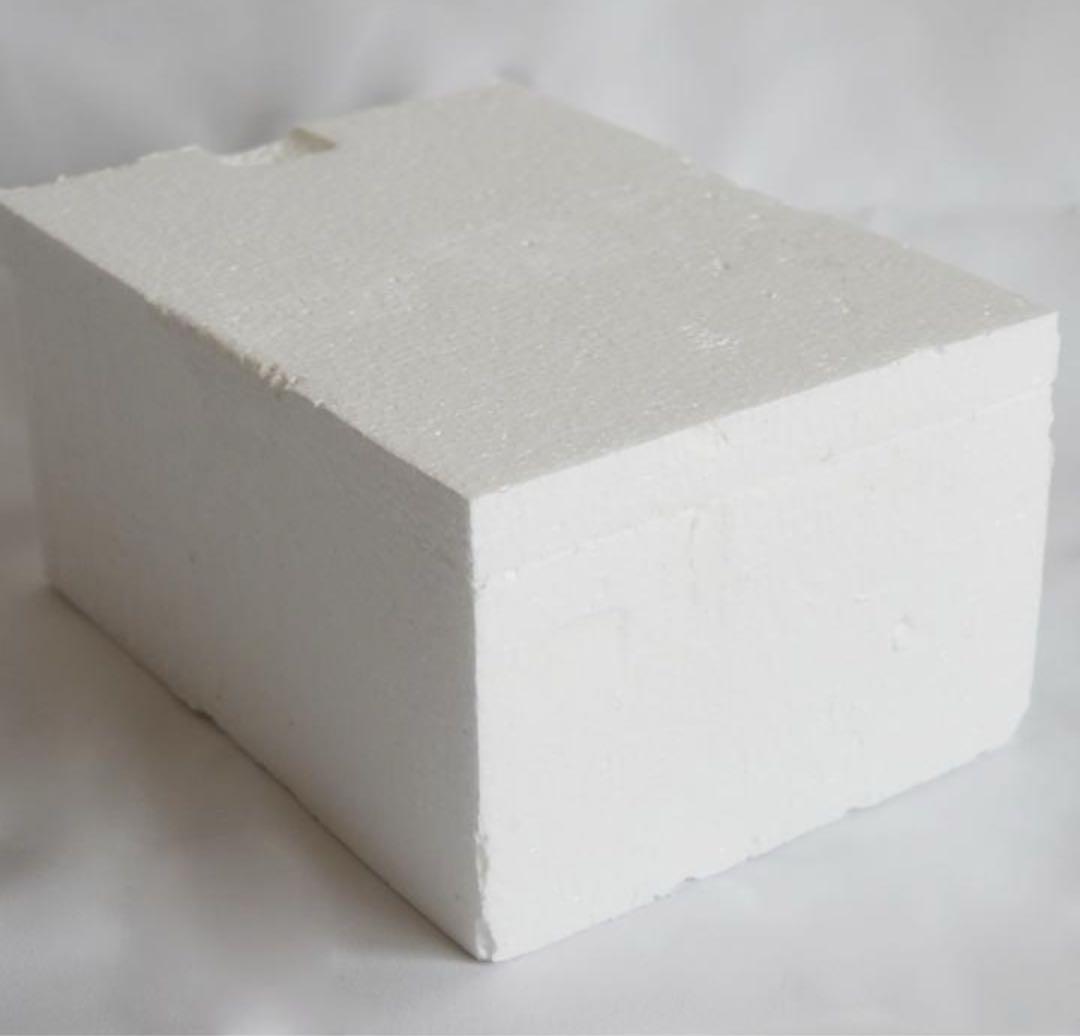 新品開封のみディズニー エネスコ ショーケース 塔の上のラプンツェル フィギュア