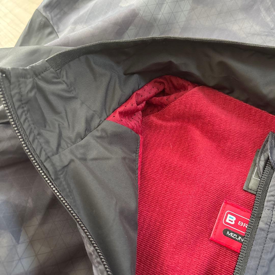 新品　ミズノ　メンズ　ブレスサーモ　軽量　あったか　ブラック　黒　スポーツ　M