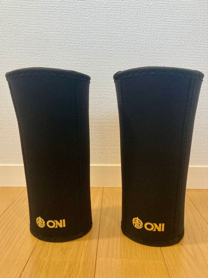 ONI KNEE SLEEVES PRO（Mサイズ） プロ系ニースリーブ S級