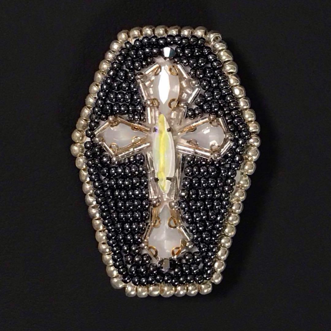 さっちゃん様、オーダー品です　ビーズ刺繍ブローチ9点　ハンドメイド