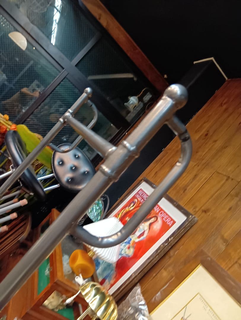 インダストリアル　ウェルド　アイアン　メタル　パイプ　キャスター　ハンガーラック