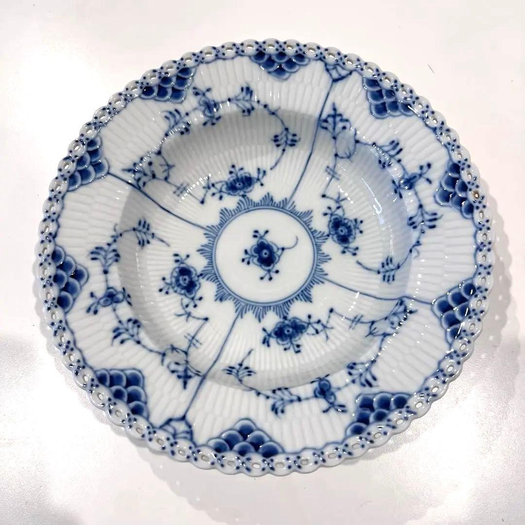 ロイヤルコペンハーゲン　ブルーフルーテッド フルレース プレート 23cm