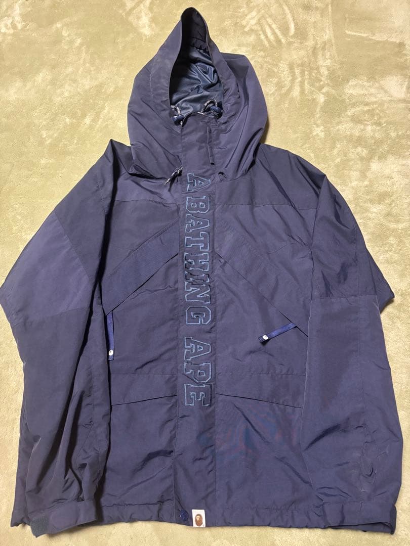 A BATHING APE スノーボードジャケット　ネイビー