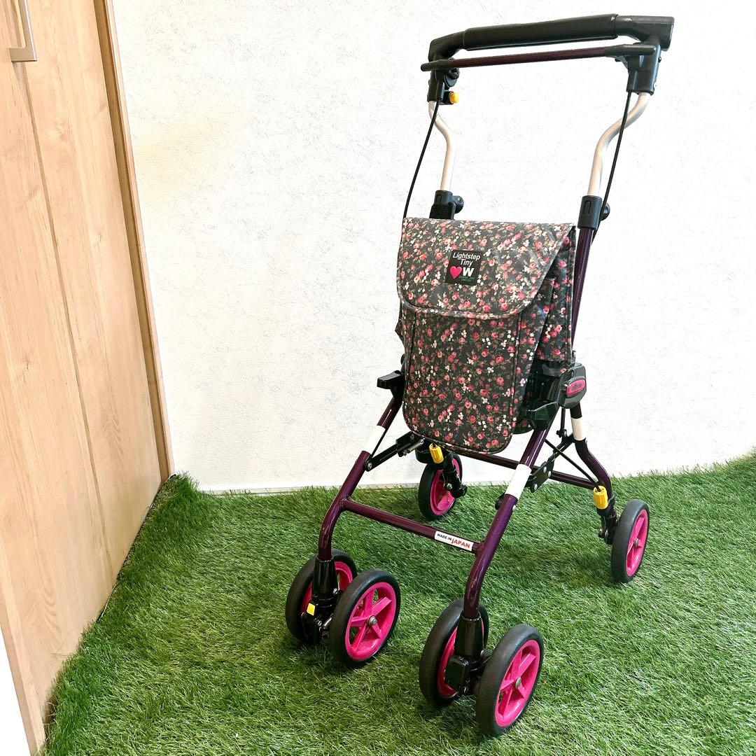 シルバーカー withone タイニーW 花柄 多少の傷あり 良品　紫　ピンク