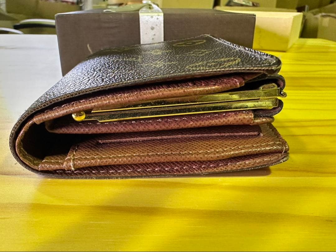 g1407 ルイヴィトン モノグラム がま口 折り財布