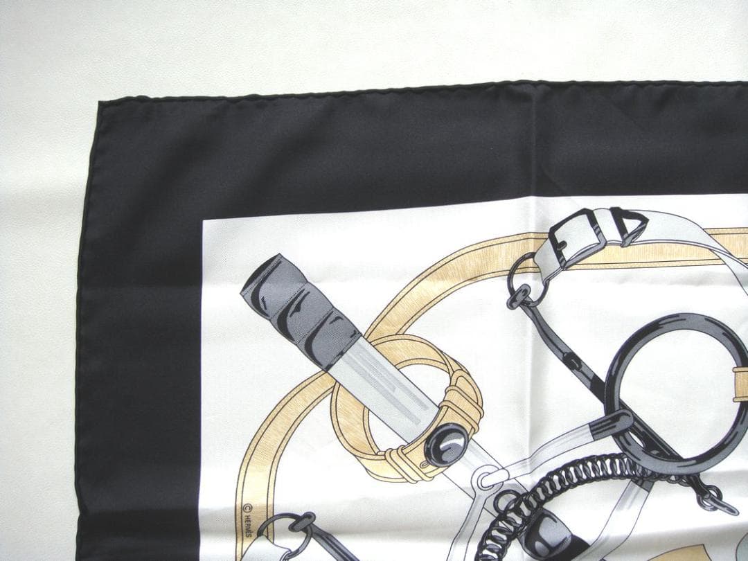 HERMES エルメス スカーフ カレ90 大判