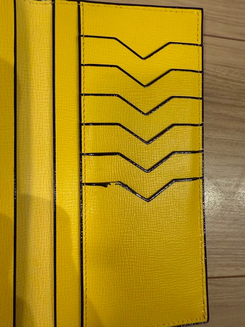 valextra 財布