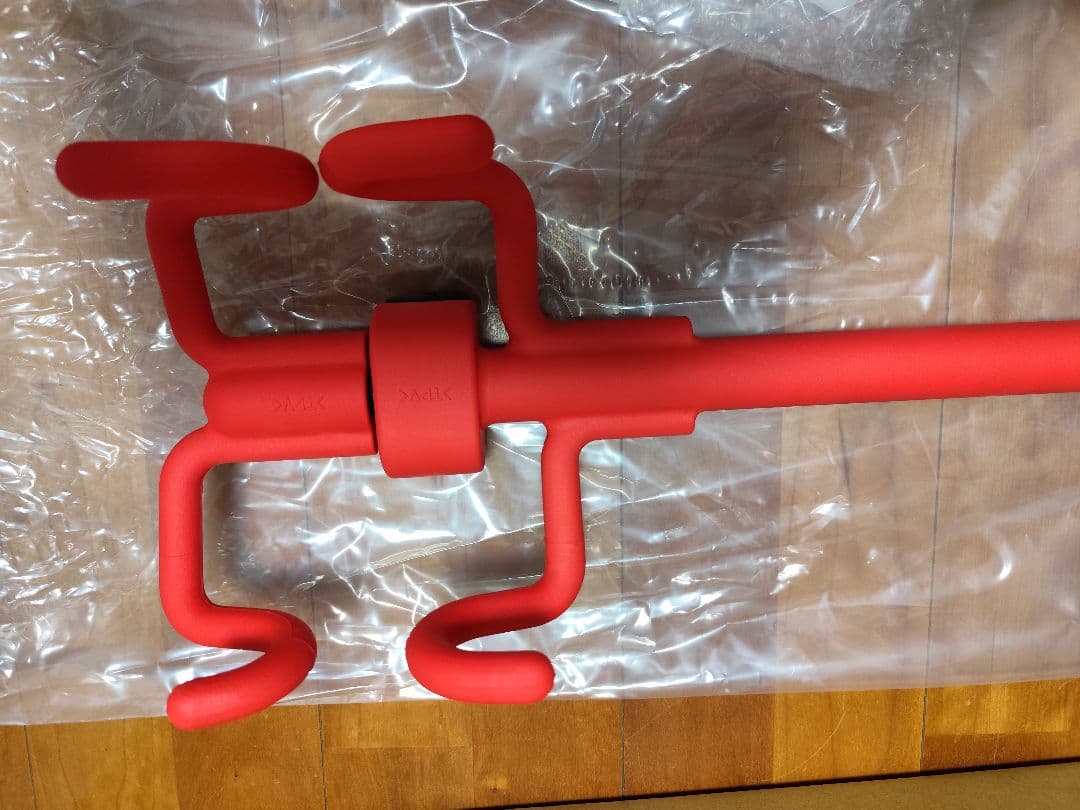 TOYOTA ステアリングロック 赤　新品未使用　梱包