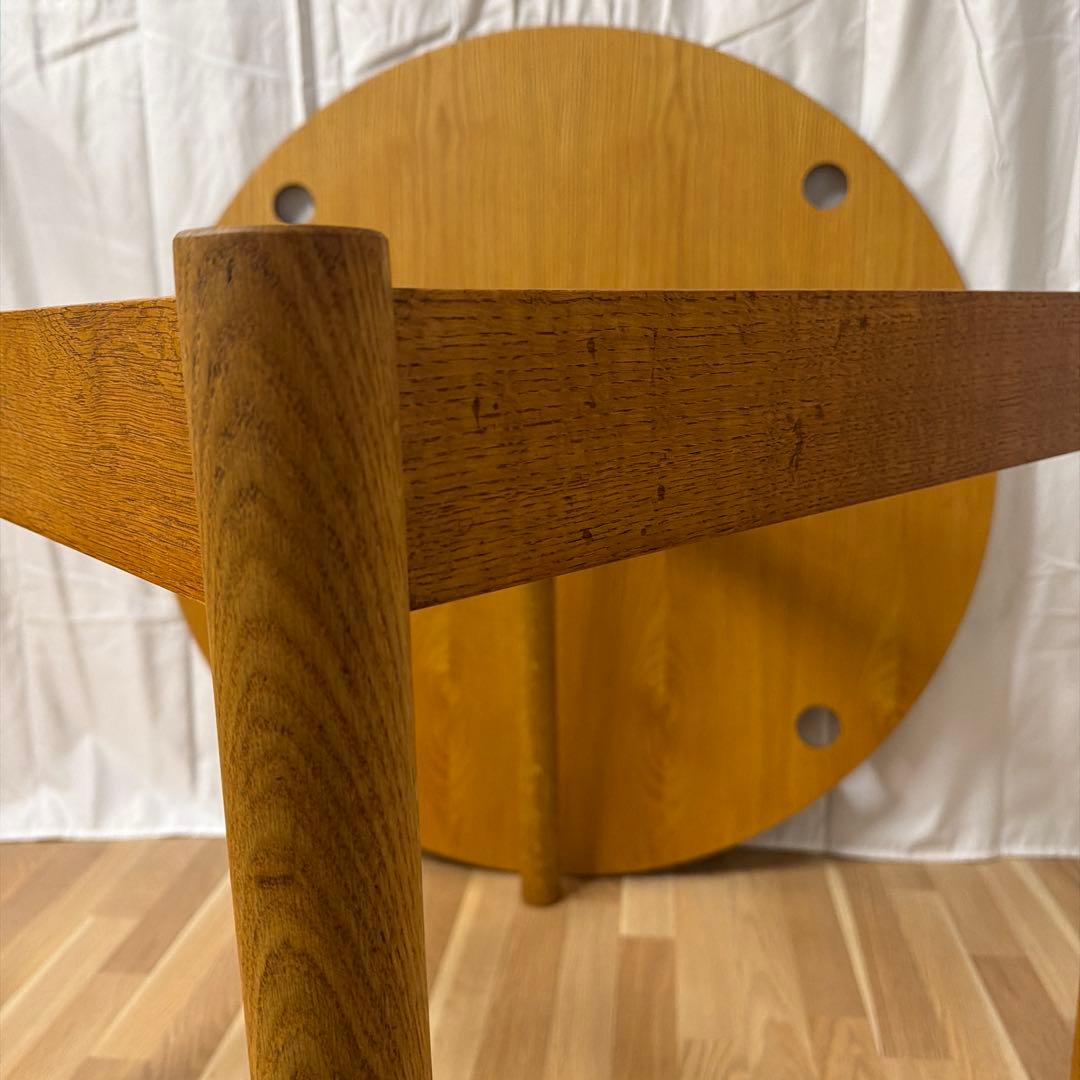 Jorgen Baekmar C44 ラウンドダイニングテーブル　FDBモブラー