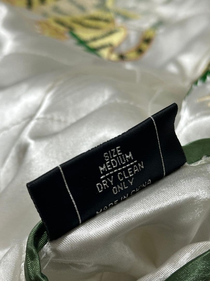 Switch トラ刺繍 スカジャン　Mサイズ　虎