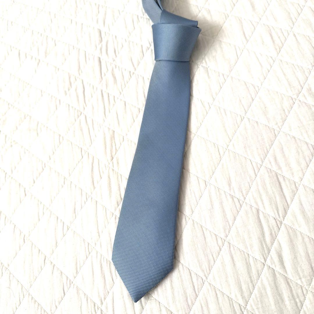 新品　エルメス　ネクタイ　水色ブルー　無地　シルク100