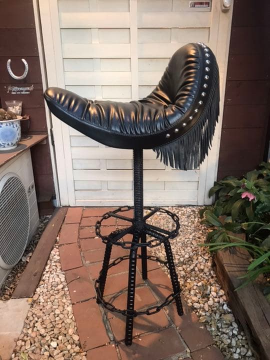 ワンオフ　スツール　レザー シート　カスタム品　ハーレー