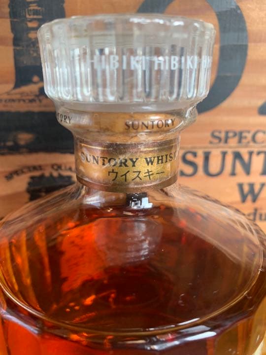 サントリー 響17 700ml