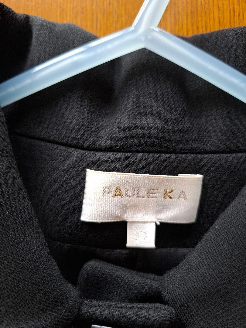 最終値下げ　極美品、希少 PAULEKA ブラック コート サイズ38