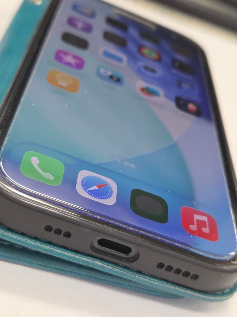 Apple iPhone 15 ブラック 本体
