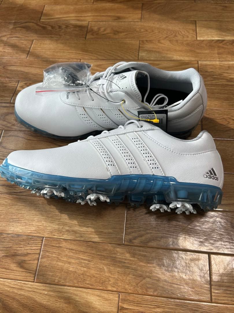 アディダス　ゴルフシューズ