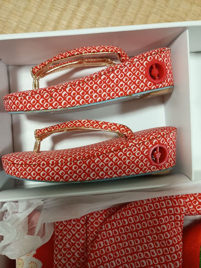 ３歳　着物被布セット　長襦袢、草履、巾着、足袋付き