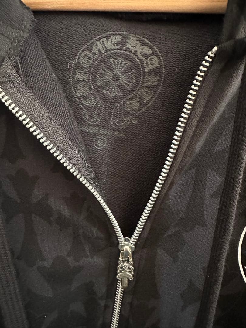 CHROME HEARTS クロムハーツ　ブラック 総柄フルジップパーカー