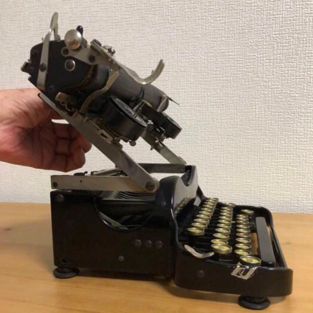 CORONA タイプライター　アンティーク