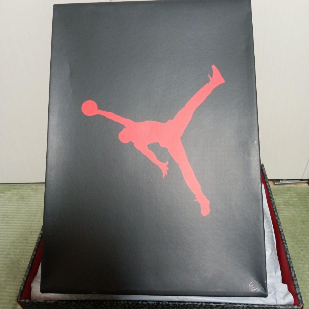 靴 Nike Air Jordan 3 Retro \"Black Cement\"