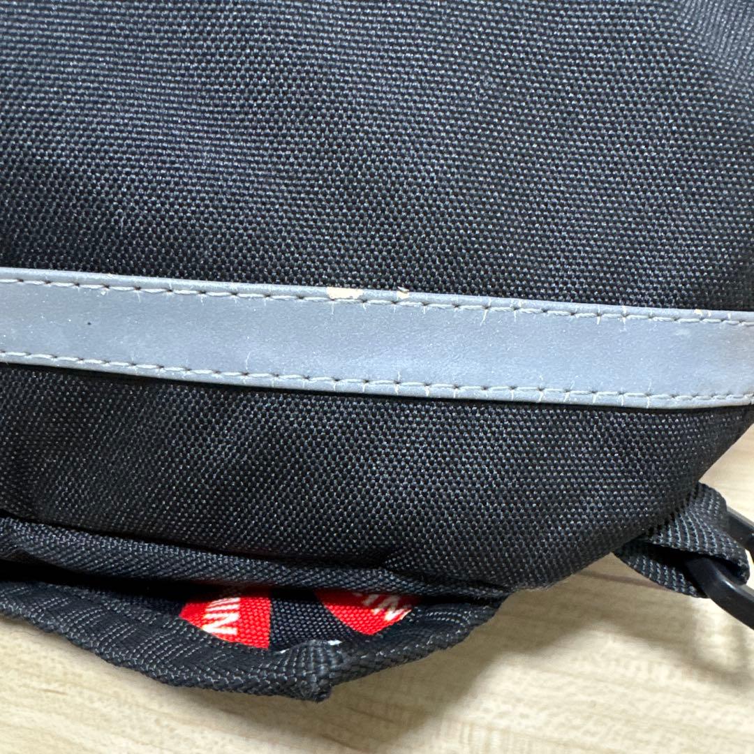 CUNE メッセンジャーバッグ