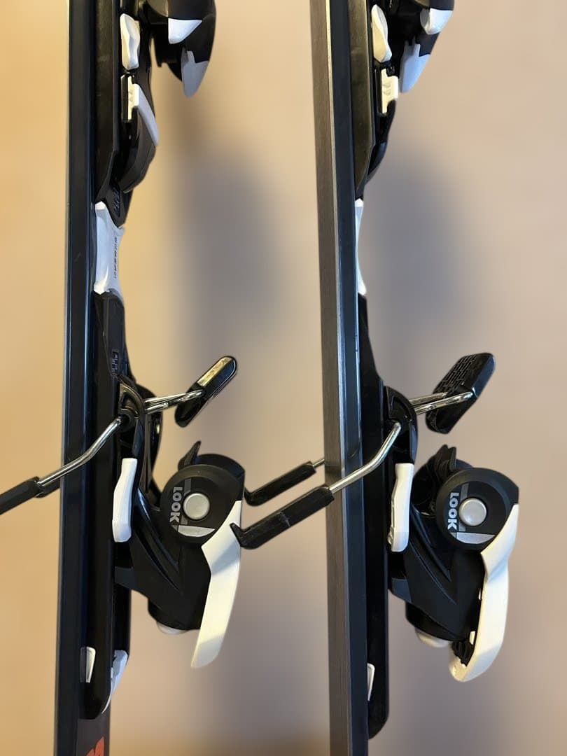 優*亮様 スキー板　ROSSIGNOL PURSUIT 123cm ストック、カ