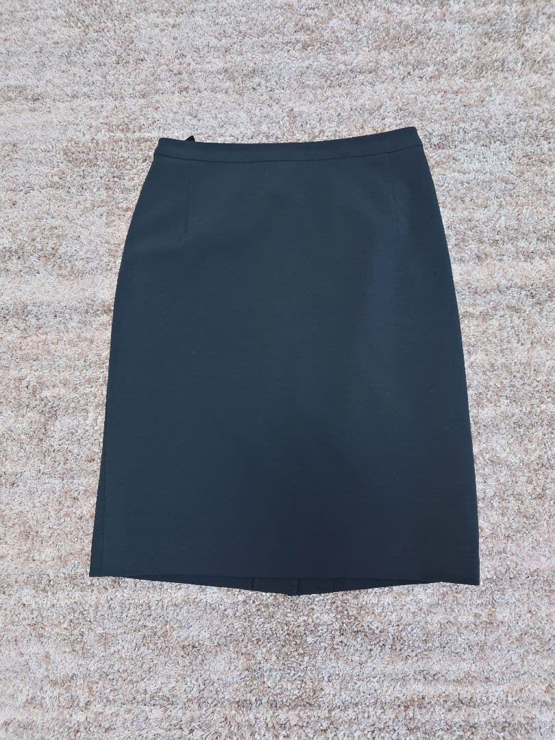 UNTITLED 　パンツスーツ　スカートスーツ　サイズ1