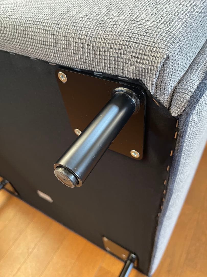 PLUS プラス　S1 アームチェア　① 19万　シングルソファ　モダン　美品