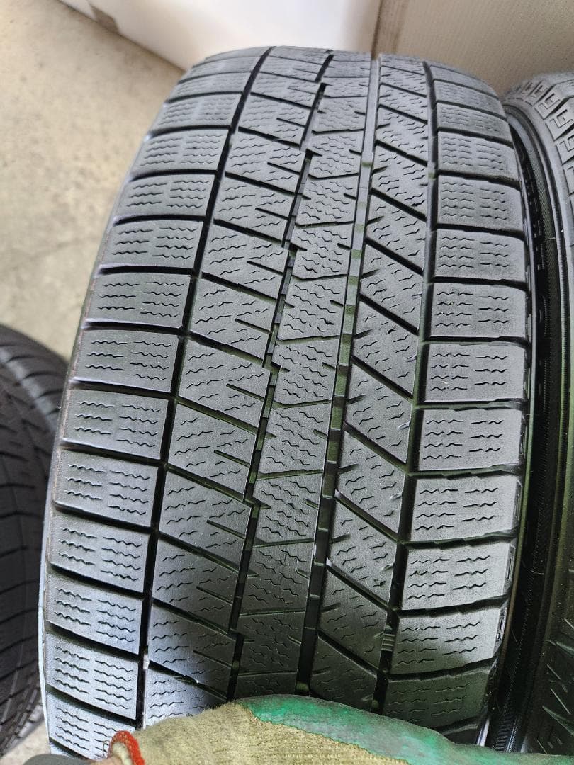 送料込☆2021年製ダンロップ タイヤ205/55R17 日本製☆4本