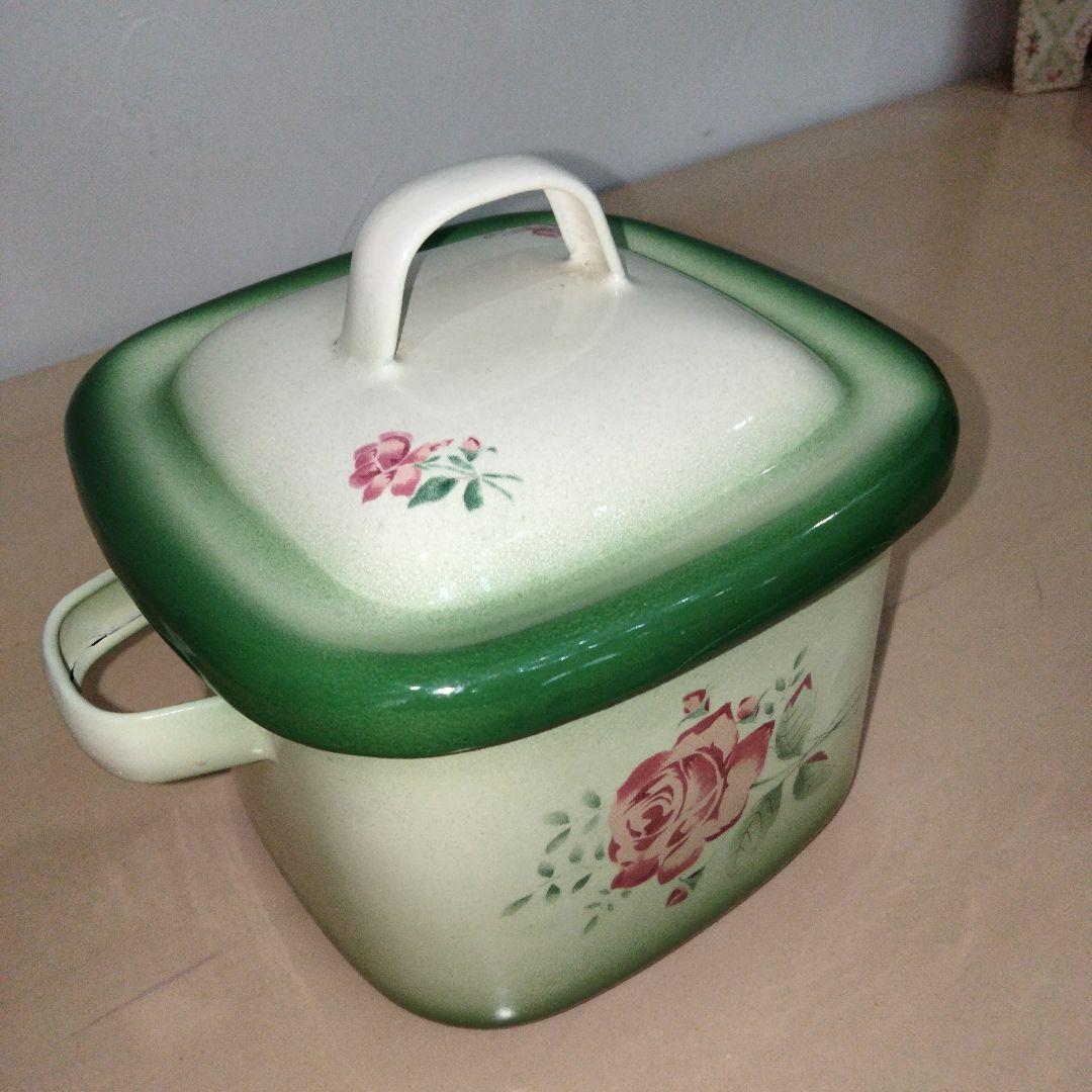 イマン イヴ　ホーロー丸缶，四角缶２点セット