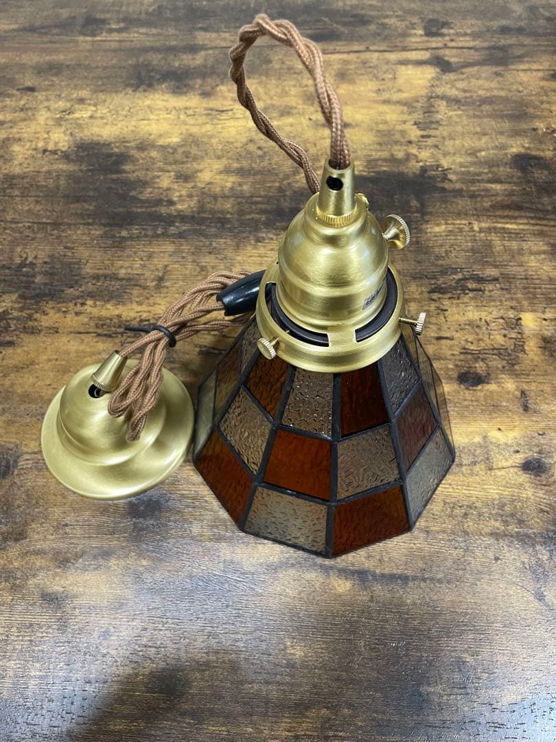 ステンドグラス風ペンダントライト　4個セット