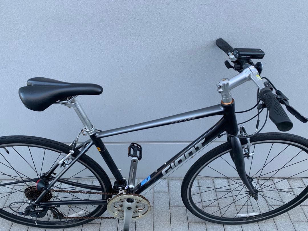 【東京近郊受渡希望】クロスバイクジャイアント ESCAPE サイズS 2023年