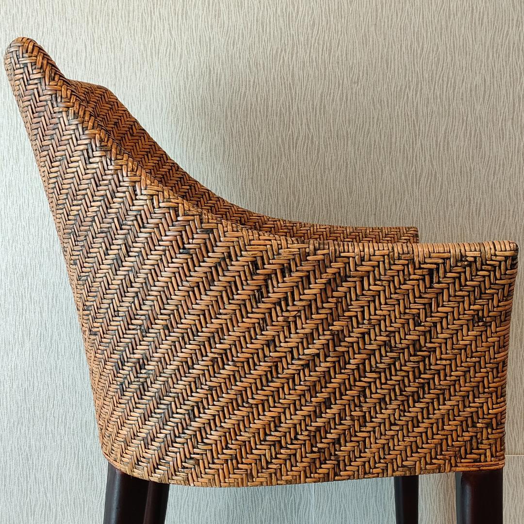 〈美品〉ラタン　アームチェア　ダイニングチェア　アジアン