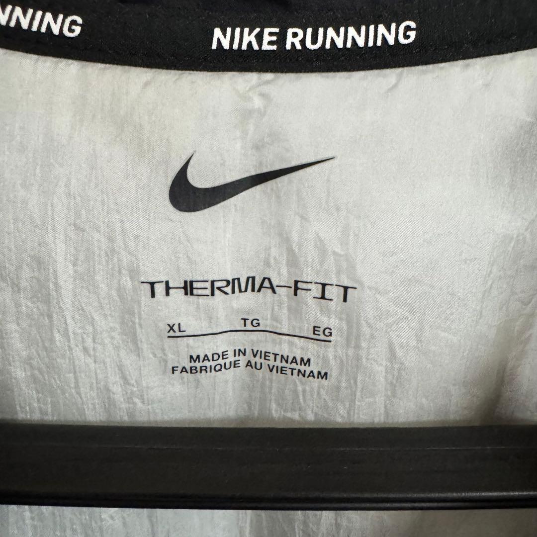 ナイキ エアロレイヤージャケット XLサイズ/ ブラック/ランニングジャケット