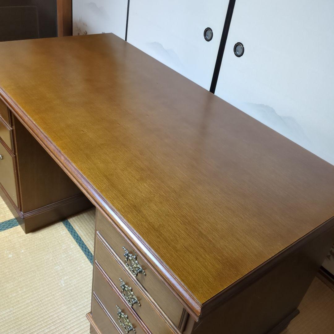 カリモク　コロニアル　両袖机　エグゼクティブ