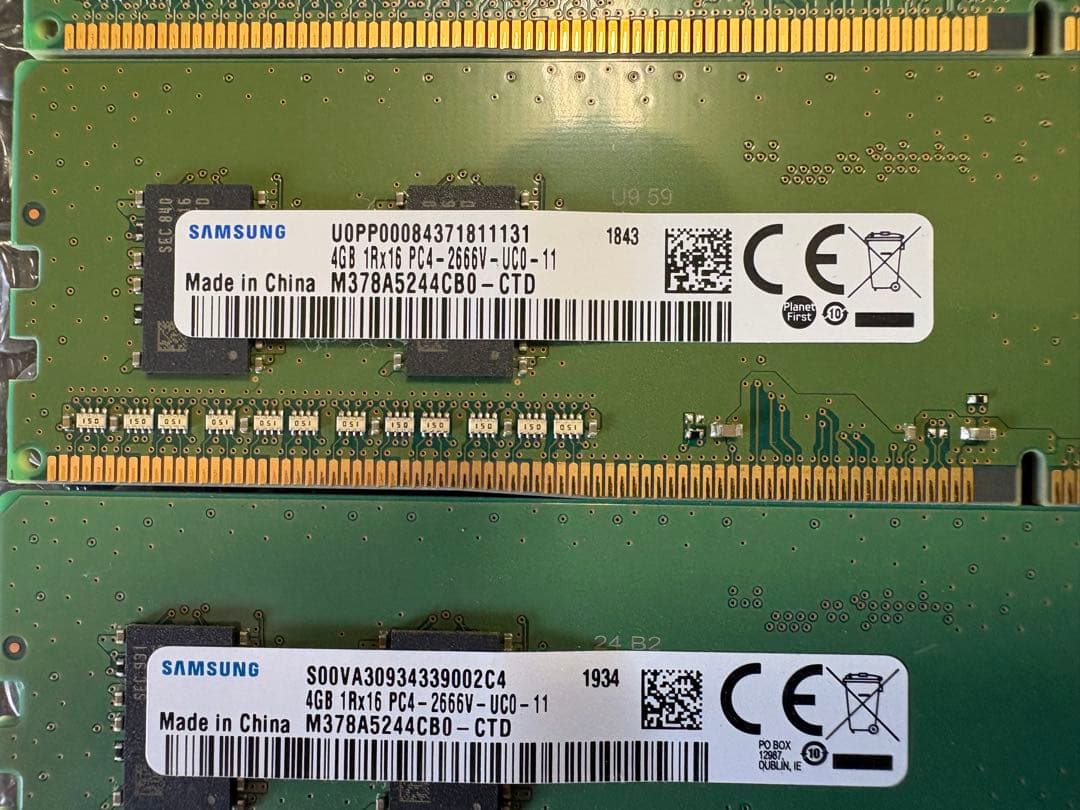 SAMSUNG デスク用メモリ　DDR4-2666 4GB x 10