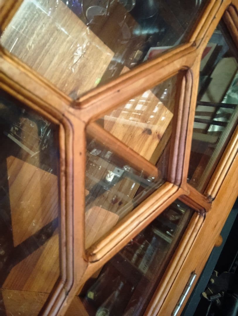 希少　1970's　フレンチ　カービング　ウッド　硝子扉　ウォール　キャビネット