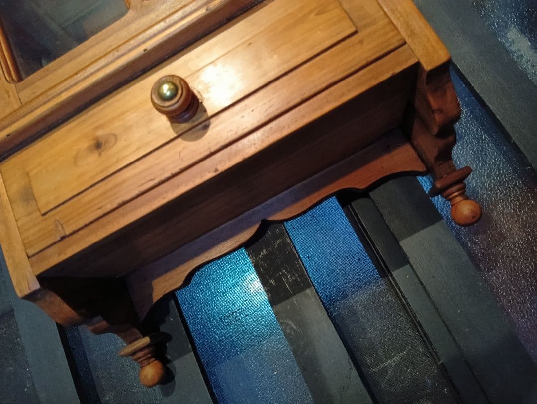 希少　1970's　フレンチ　カービング　ウッド　硝子扉　ウォール　キャビネット