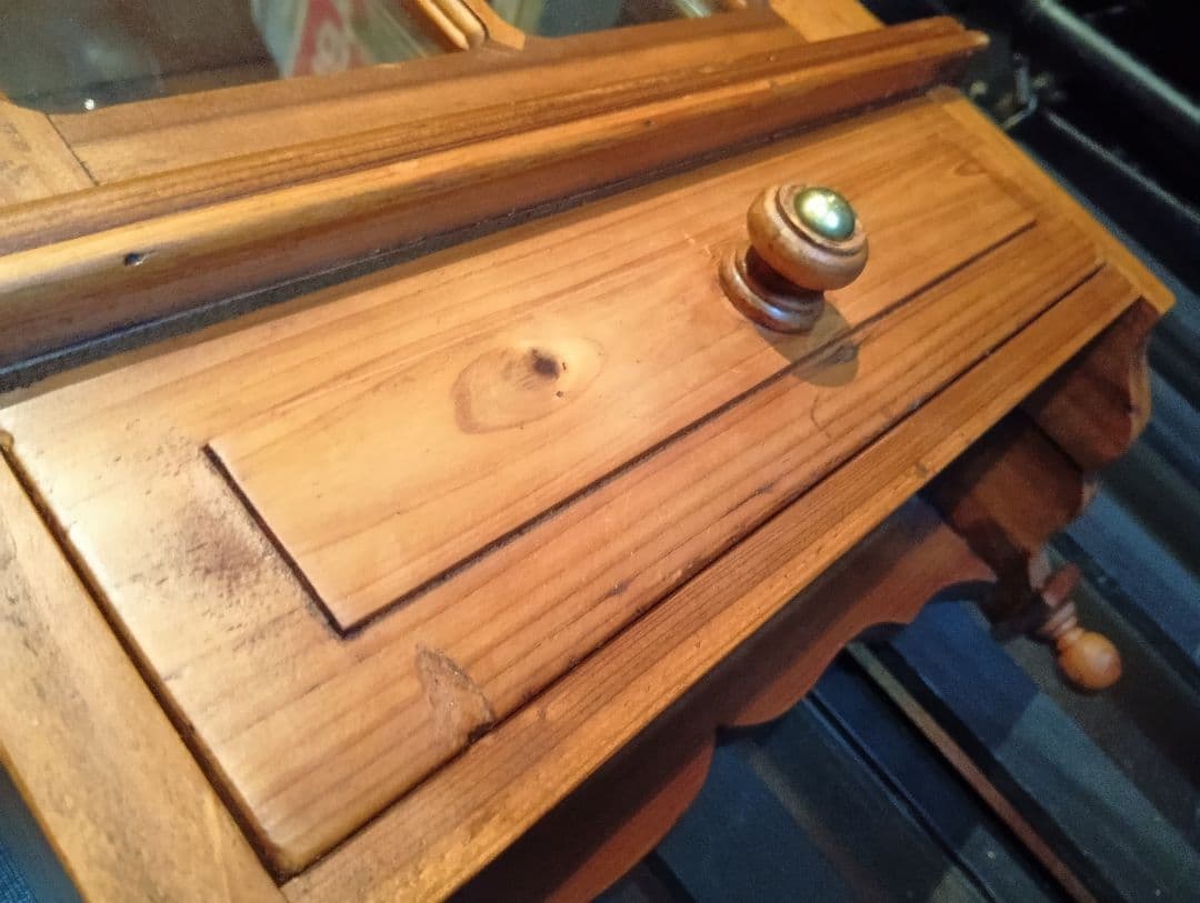 希少　1970's　フレンチ　カービング　ウッド　硝子扉　ウォール　キャビネット