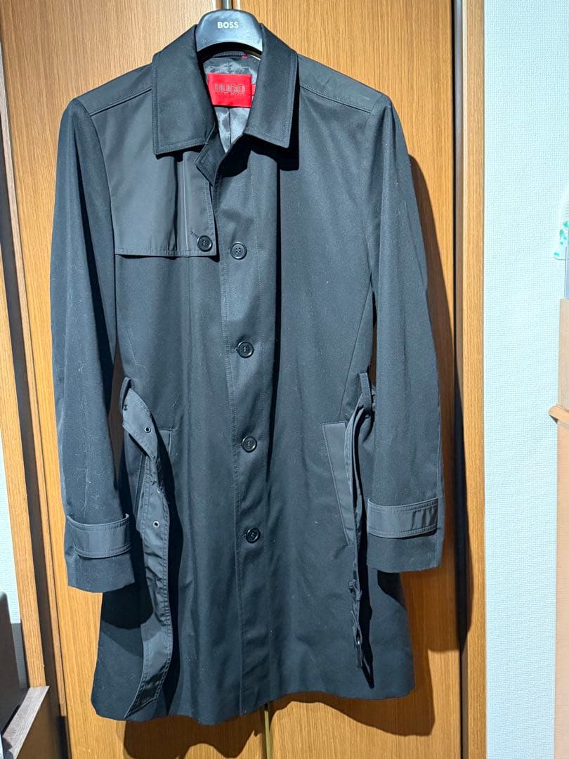 Mamy専用　HUGOBOSSブラックトレンチコートほぼ新品