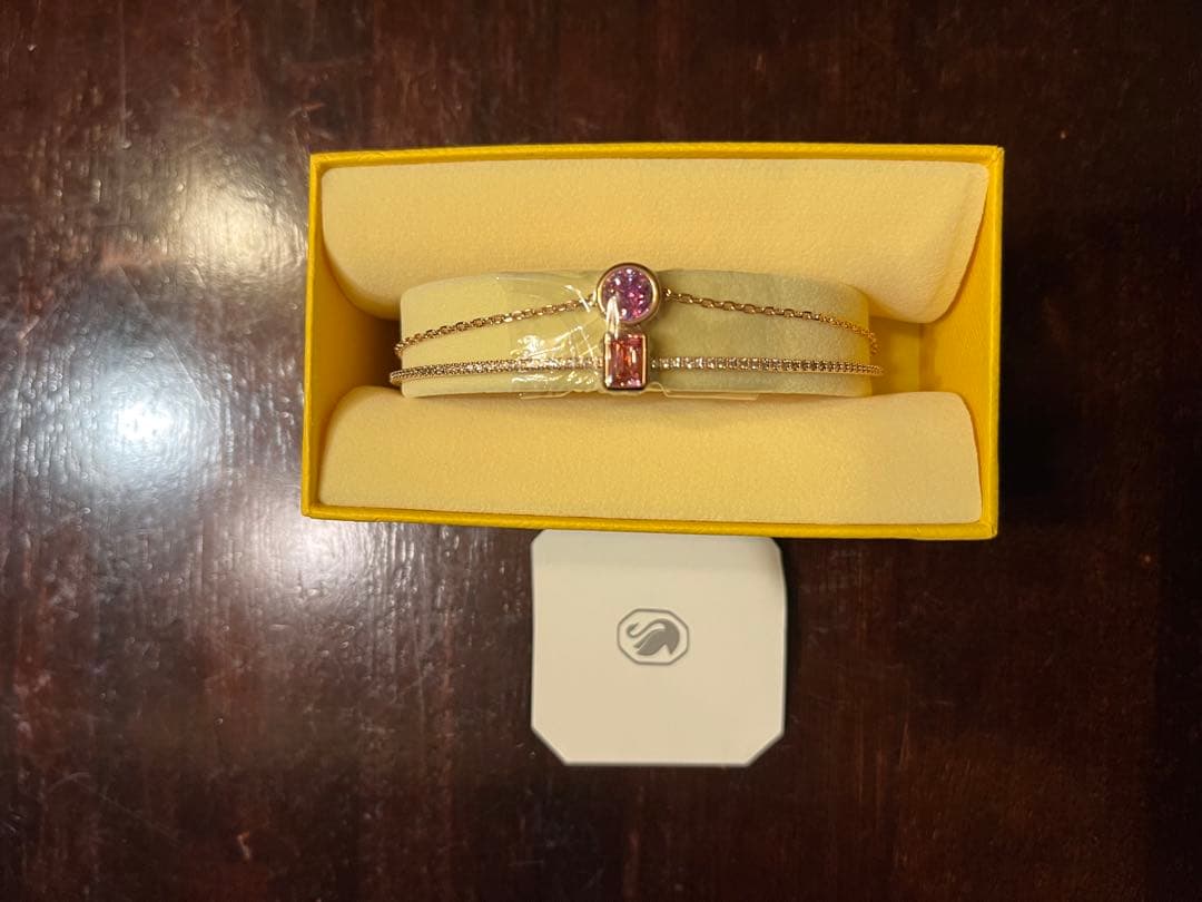 Swarovski Stilla ローズゴールドブレスレット ピンク