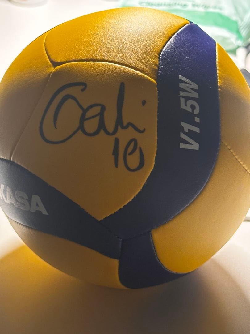 ガブリエラ・ブラガ・ギマラエス　サイン入り公式ボール