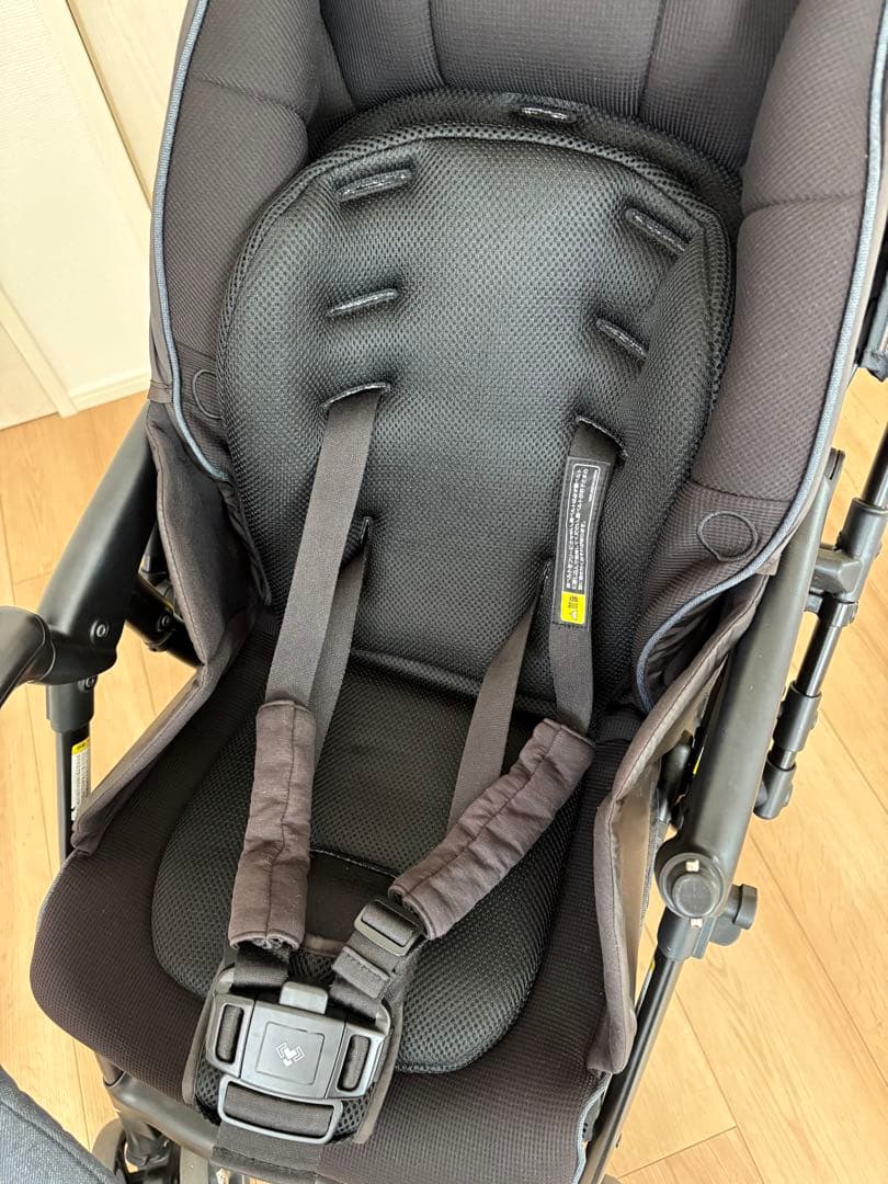 Aprica ベビーカー ラクーナクッションフリープラス ネイビーレインカバー付