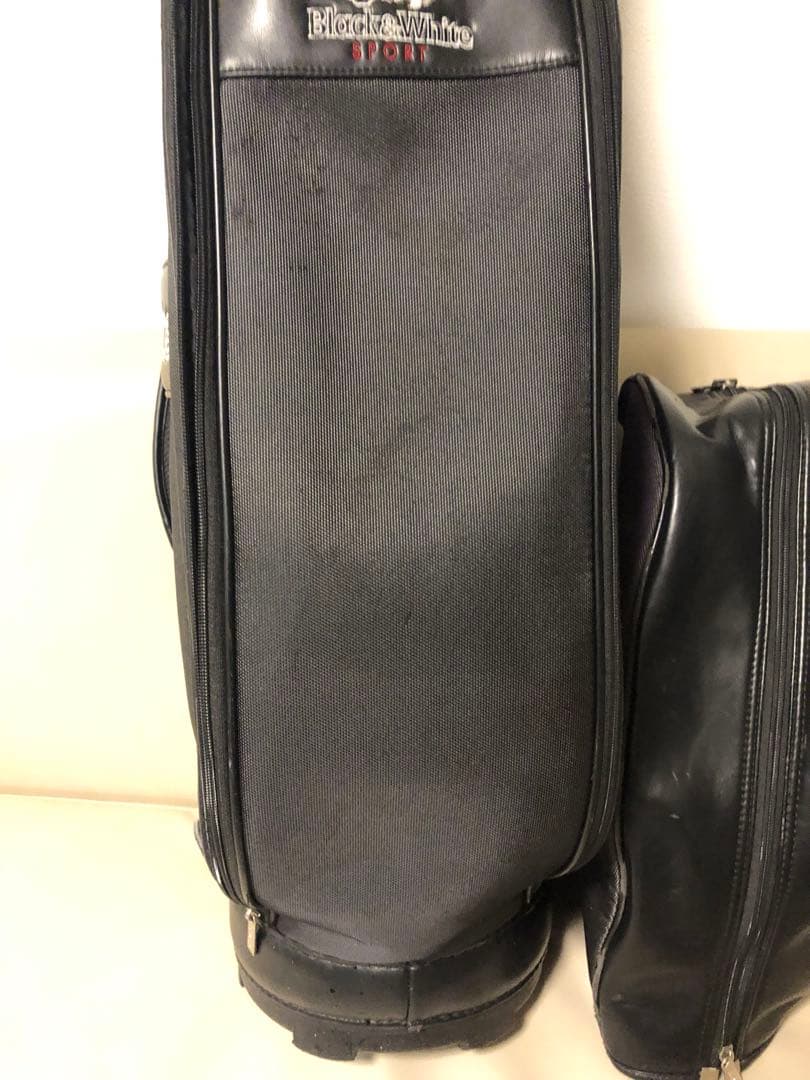 【送料込み】大人気　BLACK &WHITE ゴルフバッグ　黒