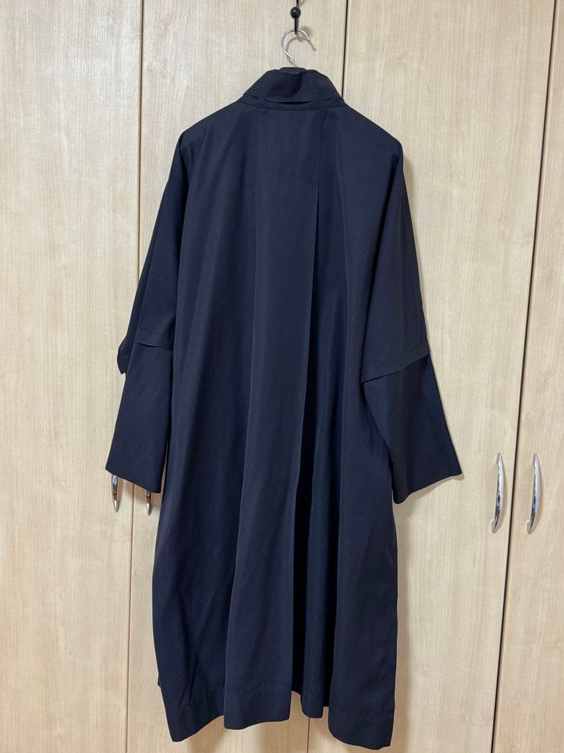  PLISSE ISSEY MIYAKE Press Coat ネイビー